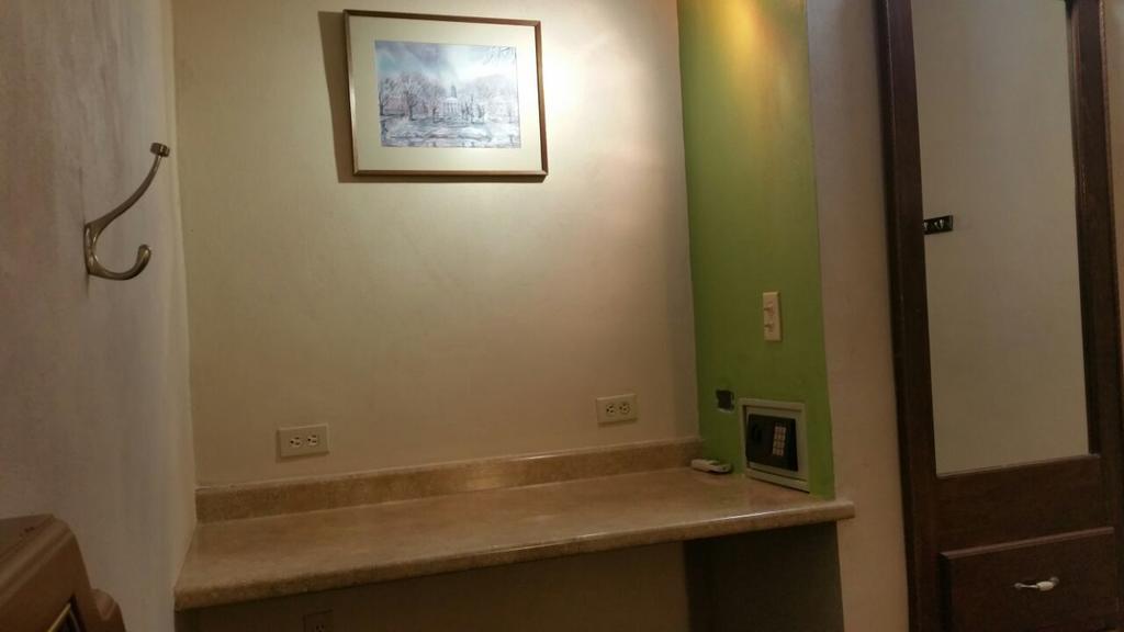 Hotel Estrella ماتاموروس المظهر الخارجي الصورة